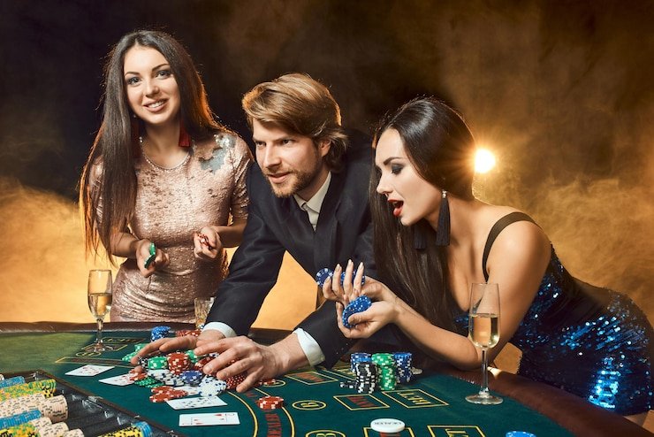 pk 350 Hamara Live Casino lobby kya pesh karta hai